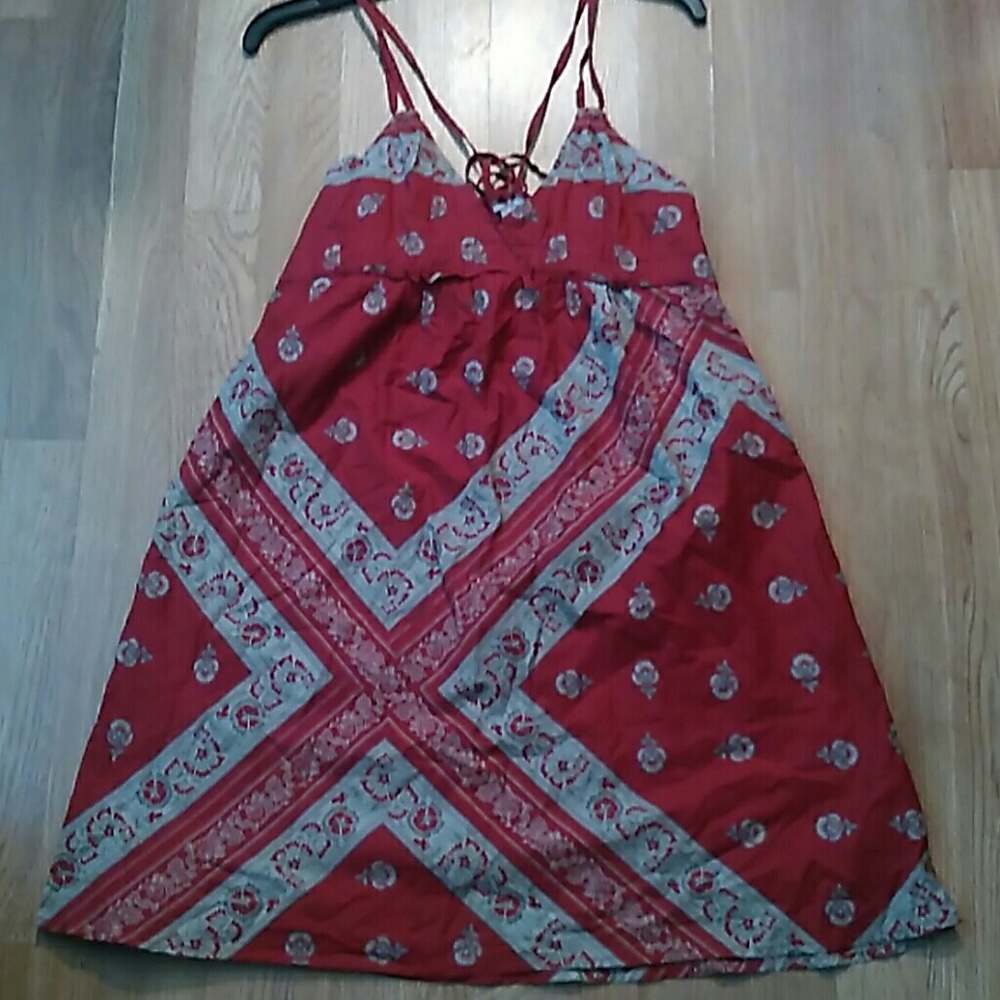 Dress - Picture 2 of 3